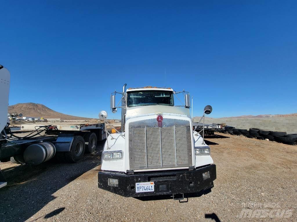 Kenworth T 800 Vilcēji