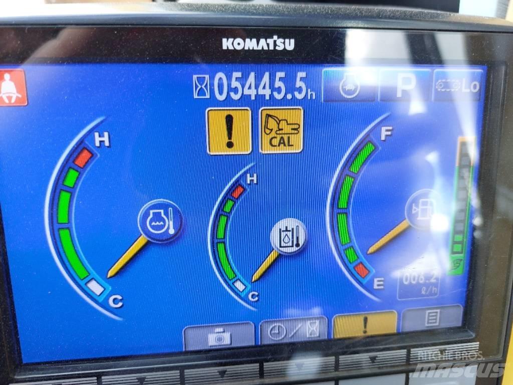 Komatsu PC210LCI-10 Kāpurķēžu ekskavatori