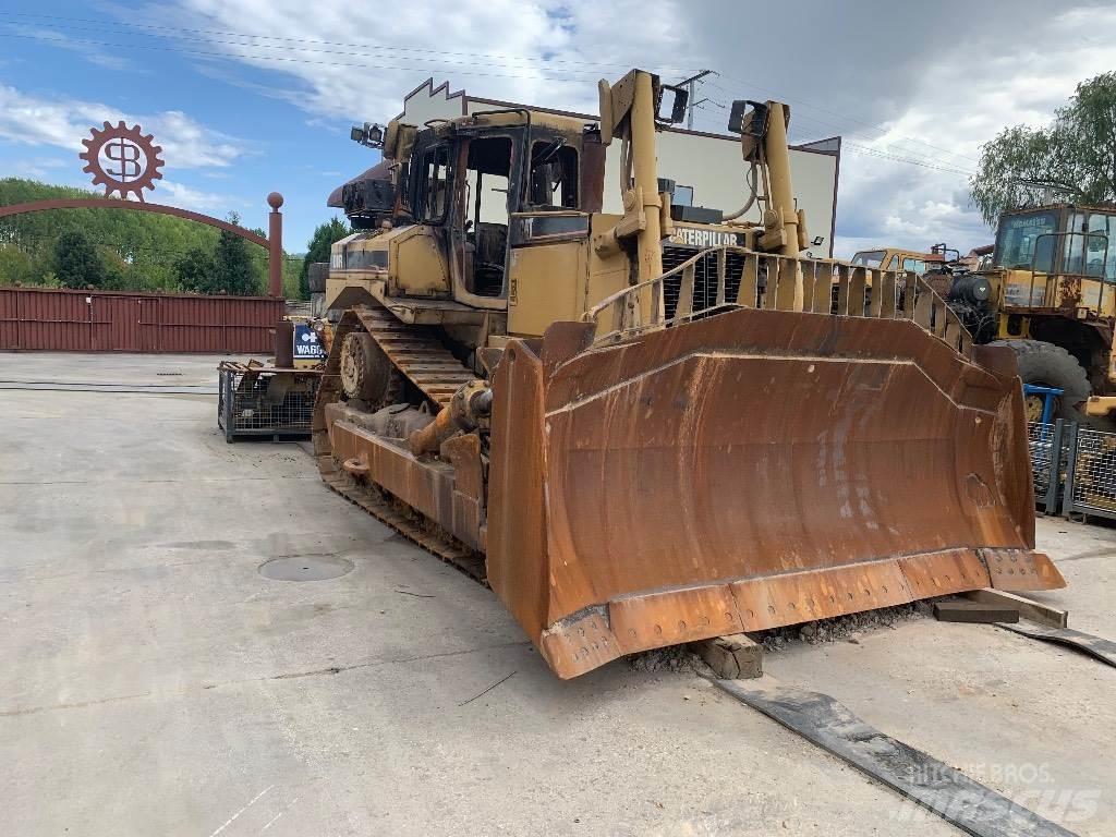 CAT D 8 R II Kāpurķēžu buldozeri