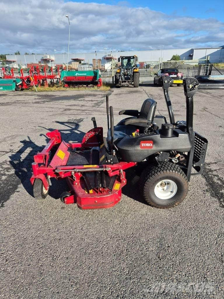 Toro Z MASTER Z400 Mauriņa traktors