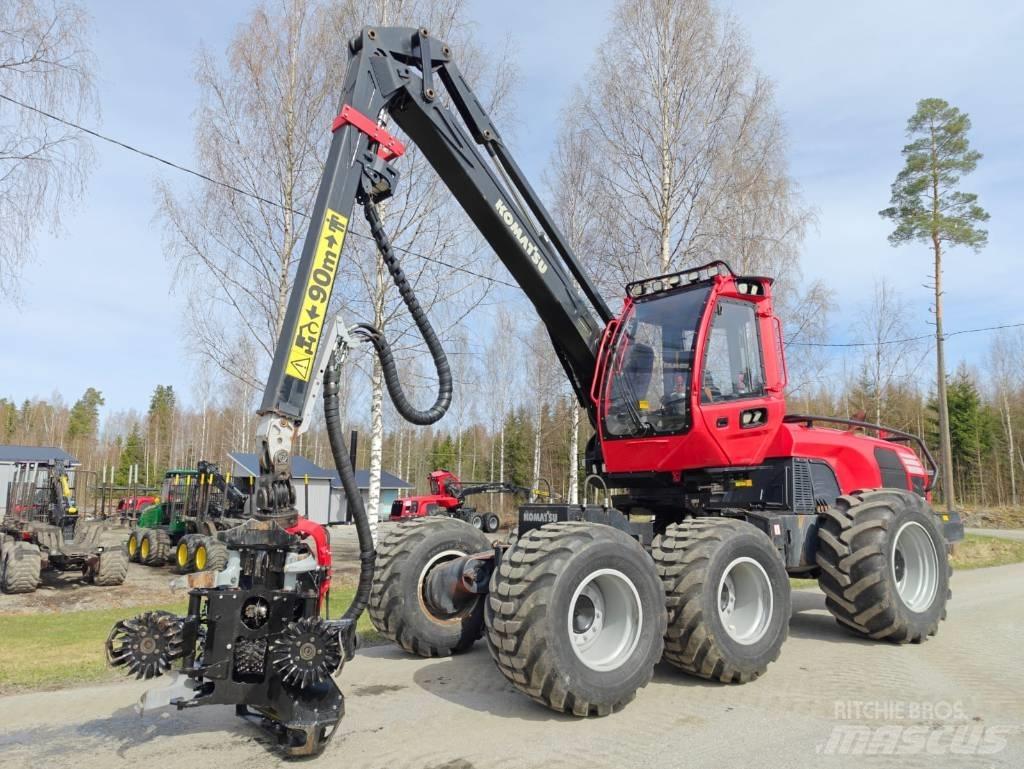 Komatsu 911 Harvesteri