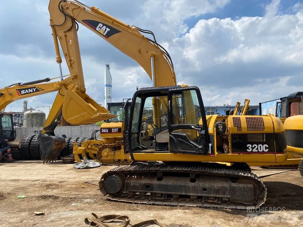 CAT 320 C Kāpurķēžu ekskavatori