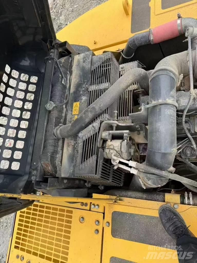 Komatsu PC 350 Kāpurķēžu ekskavatori