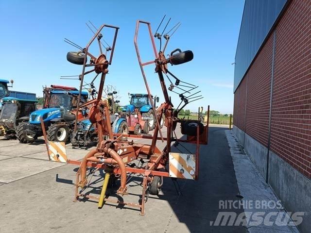 Kuhn GF6301 MH Grābekļi un siena ārdītāji