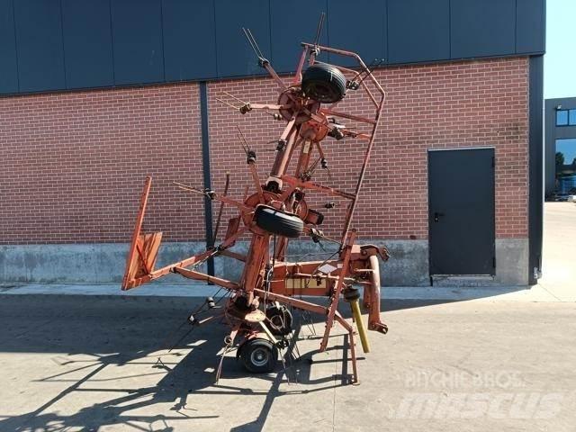 Kuhn GF6301 MH Grābekļi un siena ārdītāji