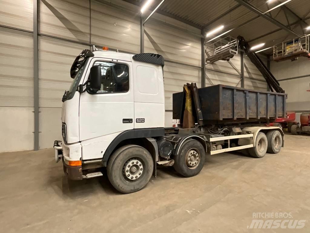 Volvo FH 16 520 8X4 Treileri ar āķi