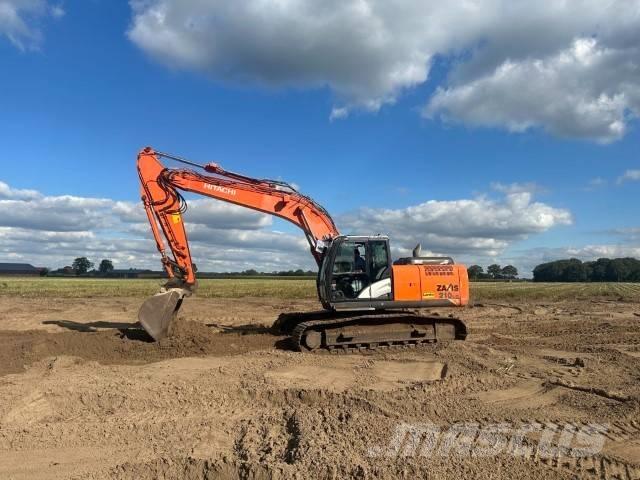 Hitachi ZX 210 LC-5B Kāpurķēžu ekskavatori