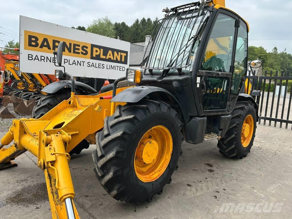 JCB 532-120 Teleskopiskie manipulatori