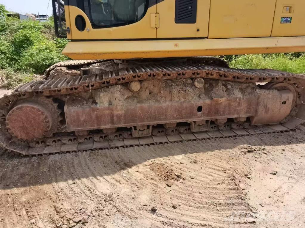 Komatsu PC 360 Kāpurķēžu ekskavatori