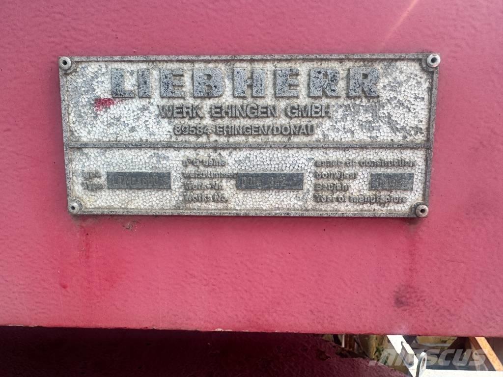 Liebherr LTM 1800 Visurgājēji celtņi