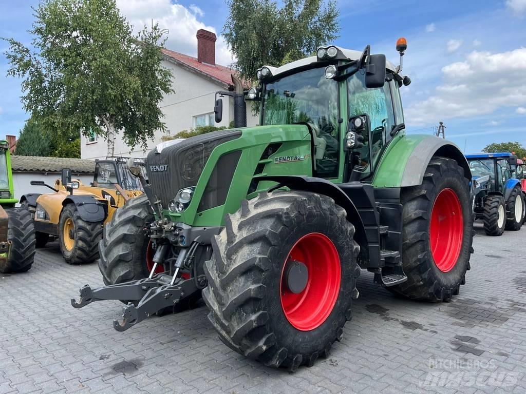 Fendt 824 VARIO Traktori