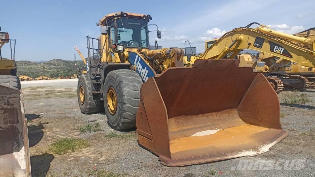 Komatsu WA 500-3H Iekrāvēji uz riteņiem