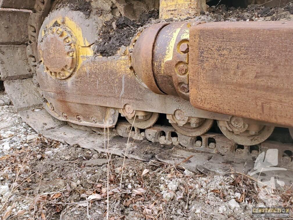 CAT D 8 K Kāpurķēžu buldozeri