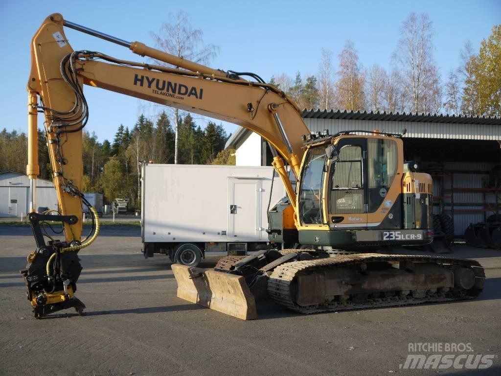 Hyundai R 235 LCRD-9 Kāpurķēžu ekskavatori