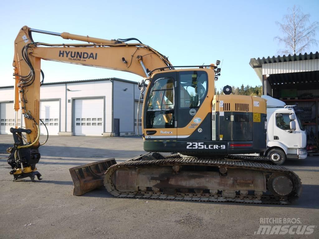 Hyundai R 235 LCRD-9 Kāpurķēžu ekskavatori