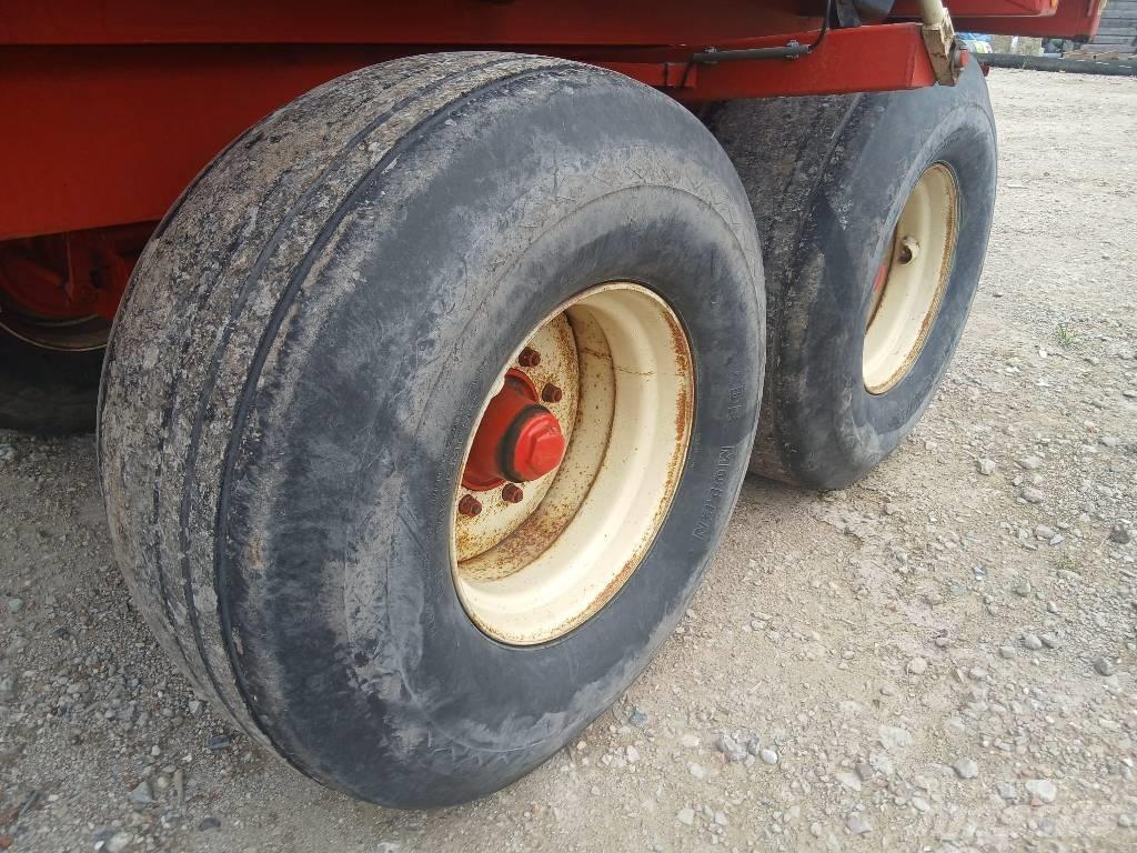 Beco super 1200 Treileri-pašizgāzēji