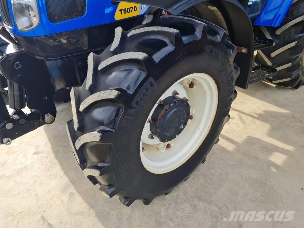 New Holland T 5070 Traktori