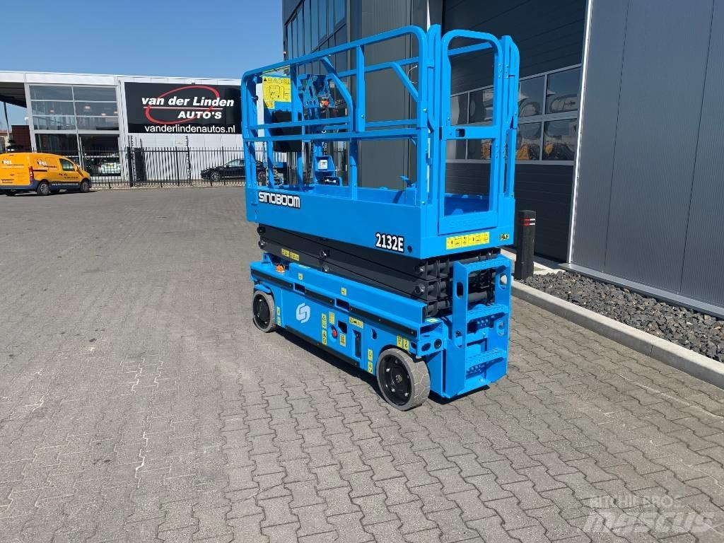 Sinoboom GN2132E Šķerveida pacēlāji