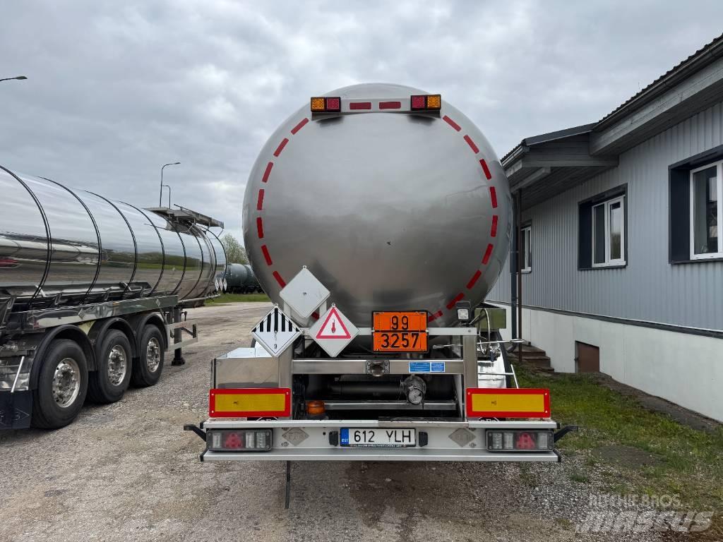 Feldbinder TSA 32,3 Autocisternas