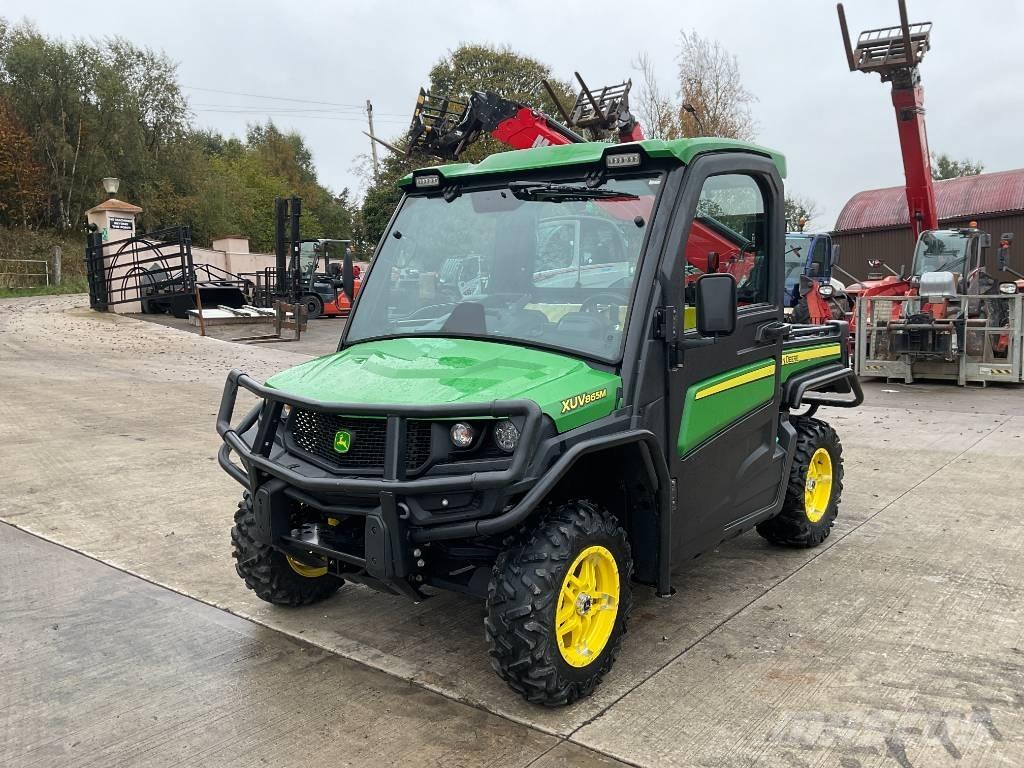 John Deere XUV 865M Teleskopiskie manipulatori