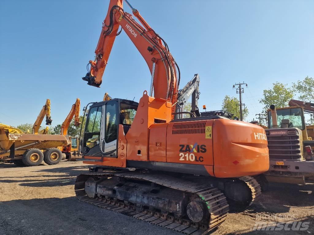 Hitachi ZX 210 LC Kāpurķēžu ekskavatori