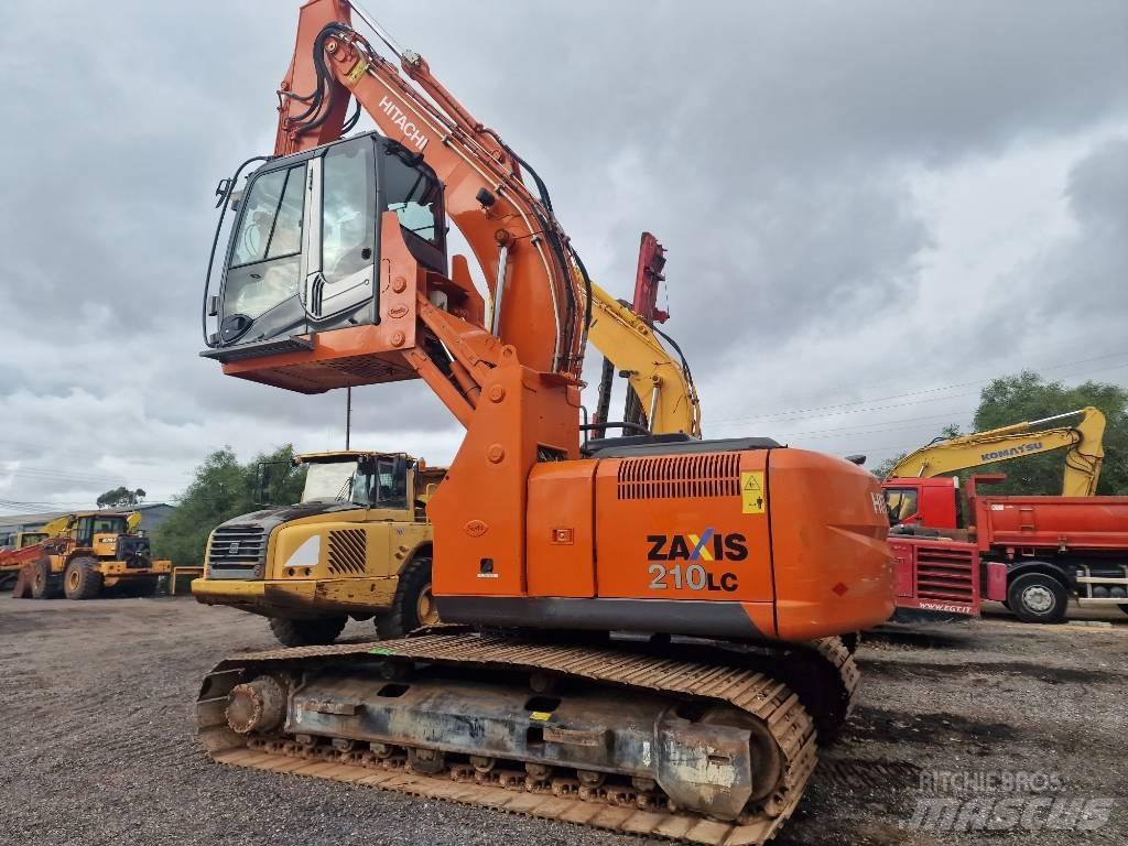 Hitachi ZX 210 LC Kāpurķēžu ekskavatori