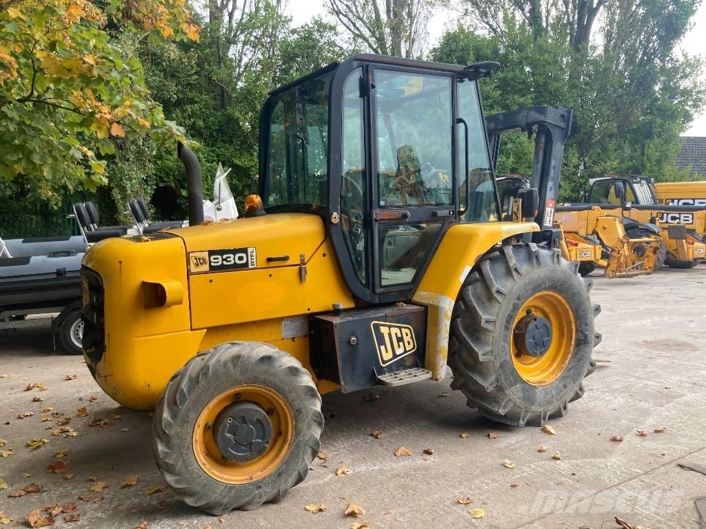 JCB 930-4 Apvidus autokrāvējs
