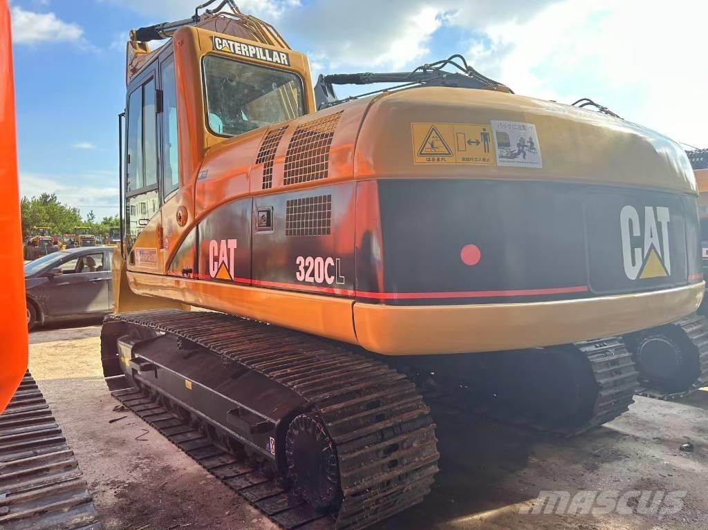 CAT 320 C Kāpurķēžu ekskavatori