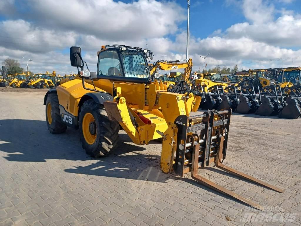 JCB 535-125 Teleskopiskie manipulatori