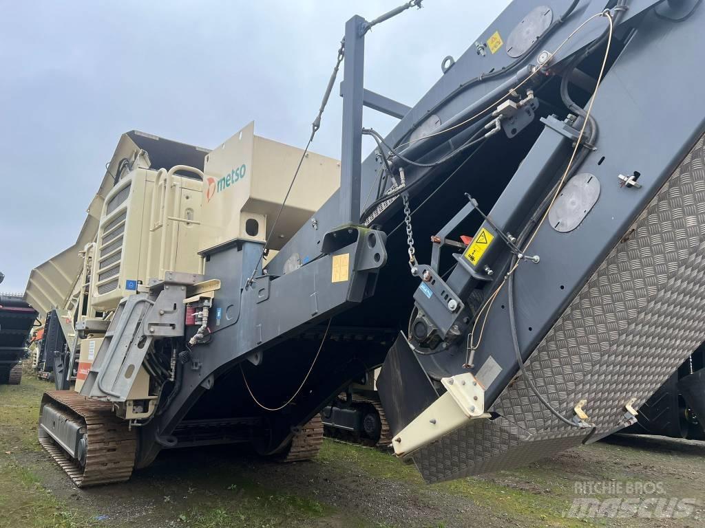 Metso LT 300 HP Mobilie drupinātāji