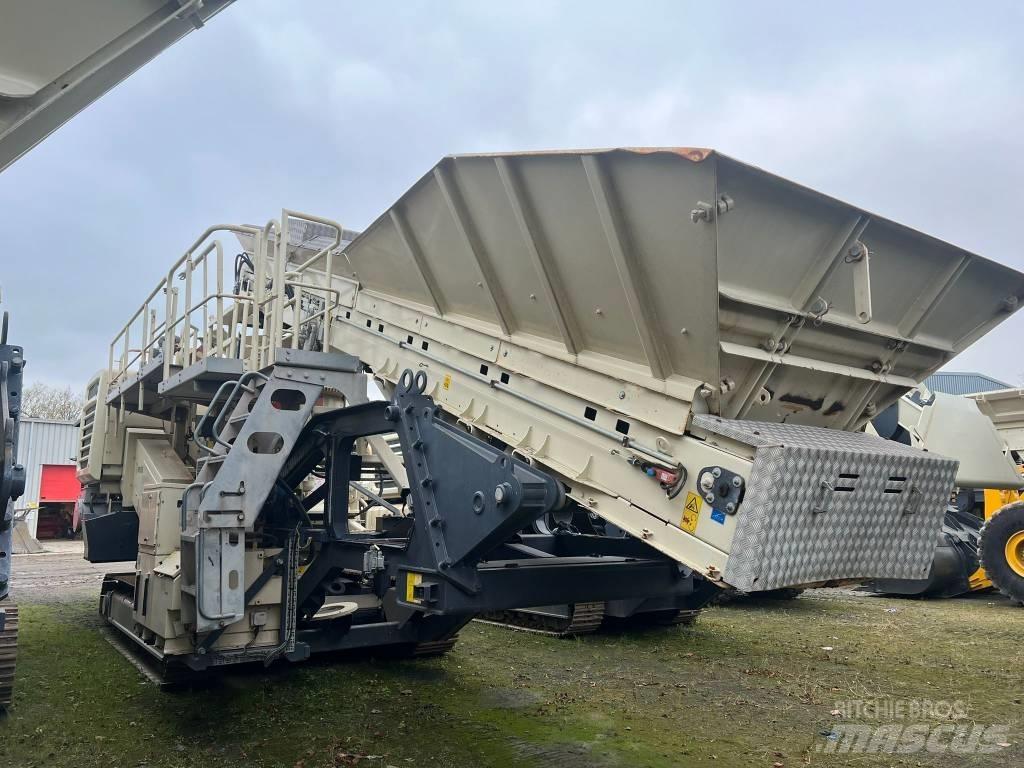 Metso LT 300 HP Mobilie drupinātāji
