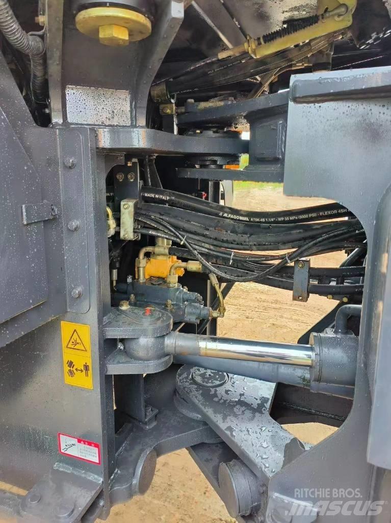 LiuGong CLG 856 H Iekrāvēji uz riteņiem