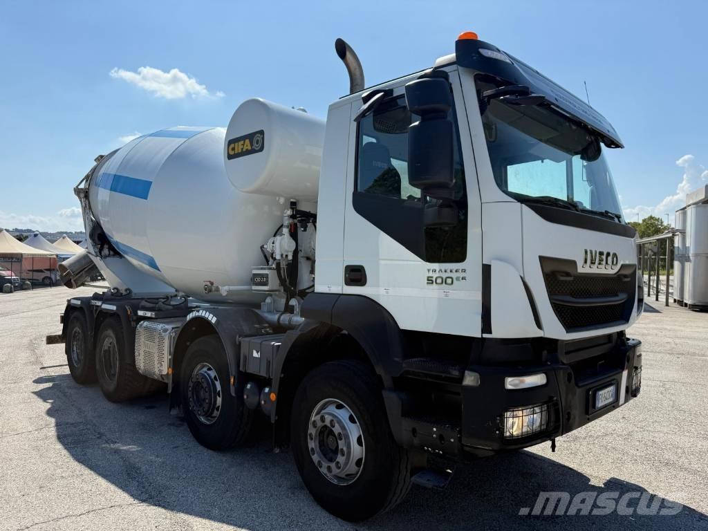 Iveco Trakker 500 Betonvedēji