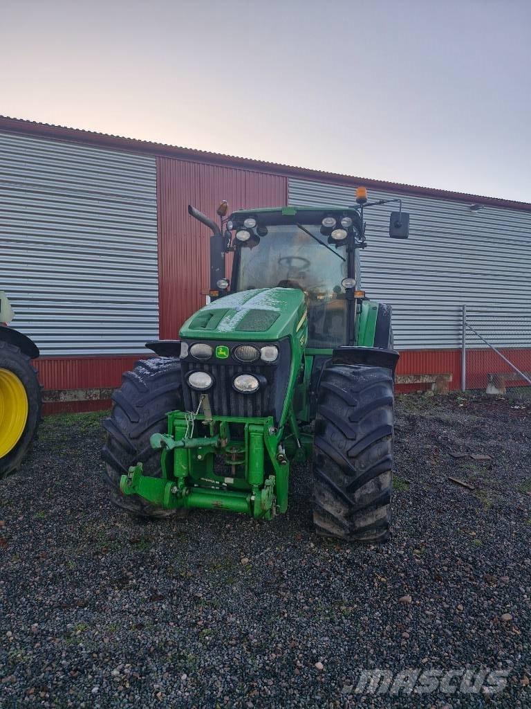 John Deere 7730 Traktori