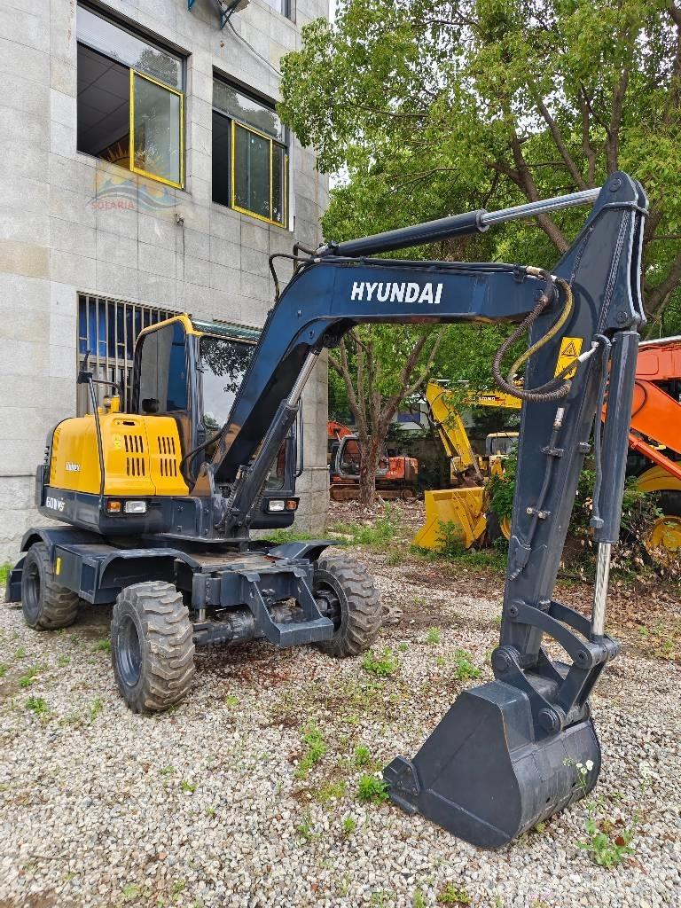 Hyundai R 60W Ekskavatori uz riteņiem