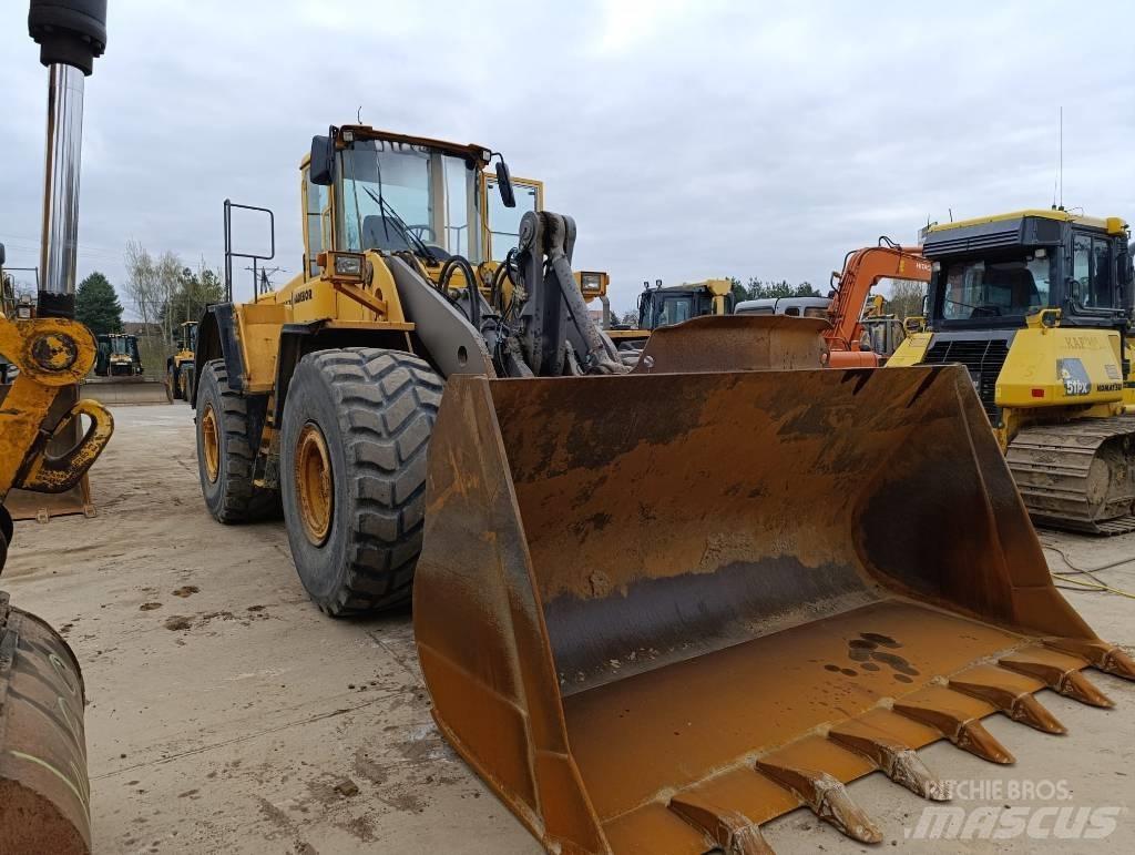 Volvo L 180 E Iekrāvēji uz riteņiem