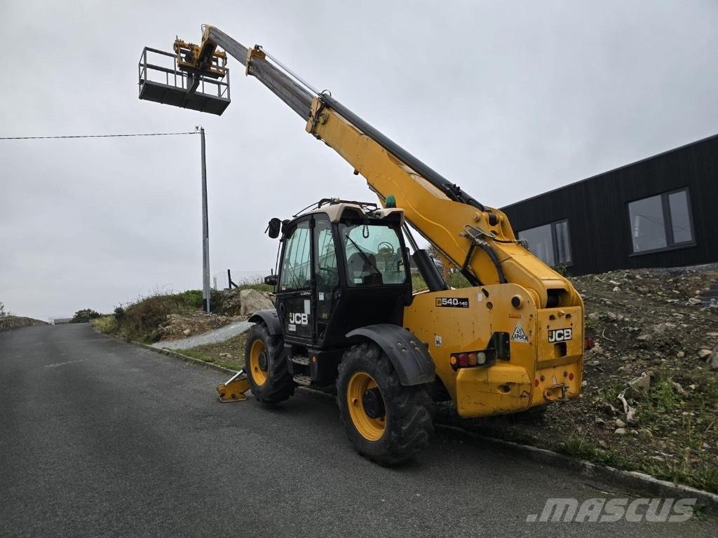 JCB 540-140 Teleskopiskie manipulatori