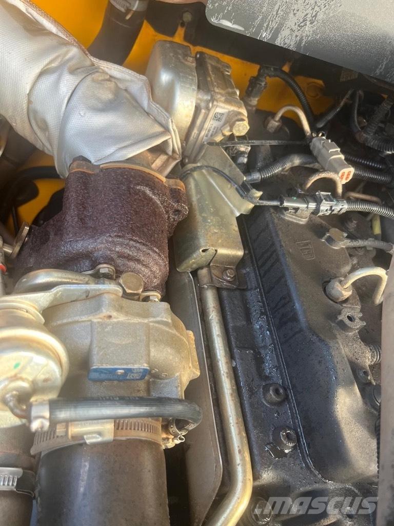 JCB 540-140 Teleskopiskie manipulatori