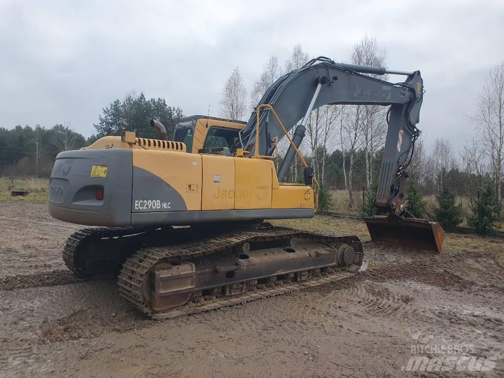 Volvo 290 Kāpurķēžu ekskavatori