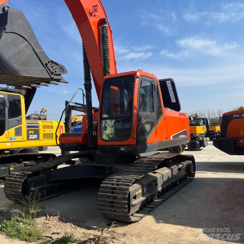 Doosan DX 300 Kāpurķēžu ekskavatori