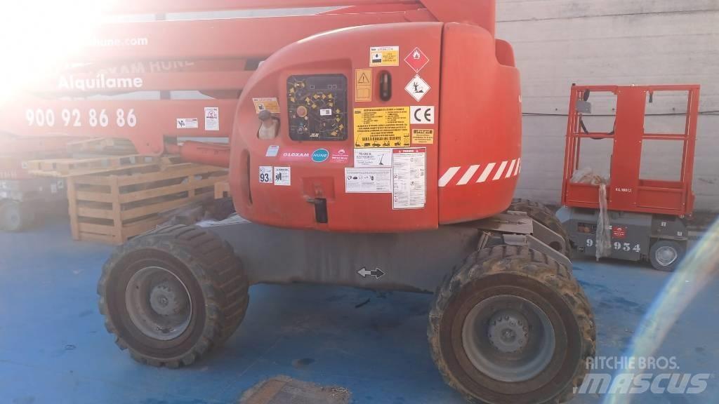 JLG 450 AJ II Strēles pacēlāji