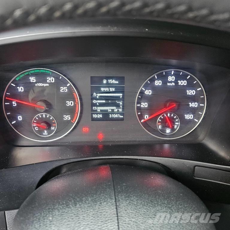 Horyong SKY320 Pacēlāji uz automašīnas bāzes