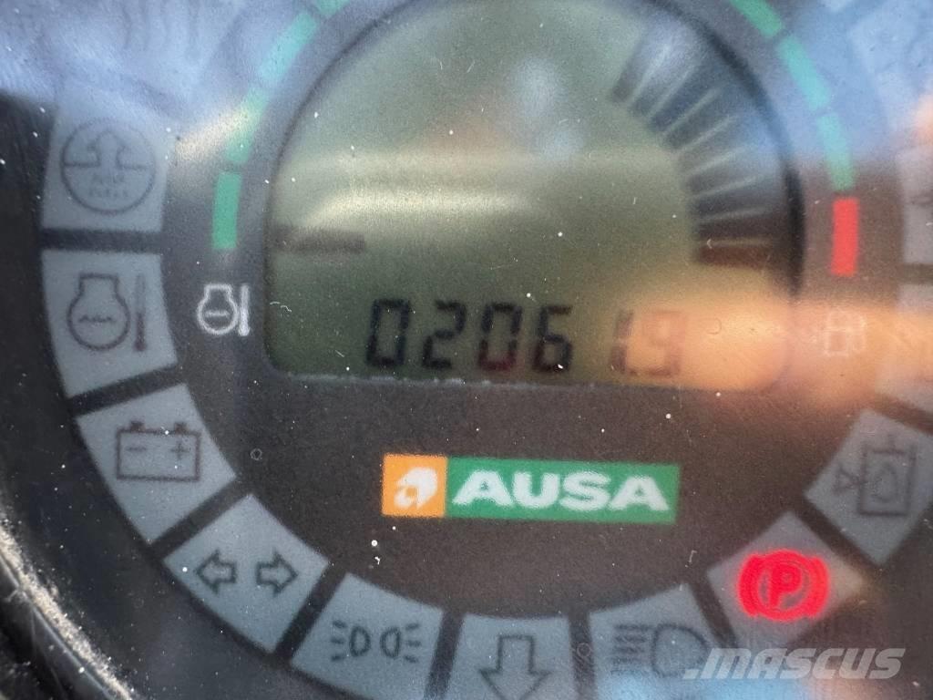 Ausa C 400 H Apvidus autokrāvējs