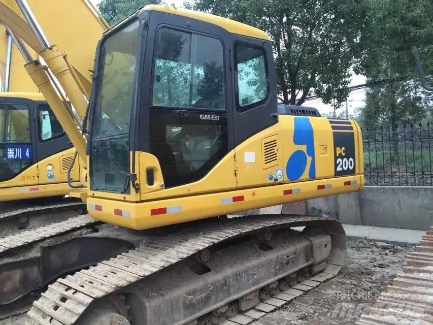 Komatsu PC 200-7 Kāpurķēžu ekskavatori