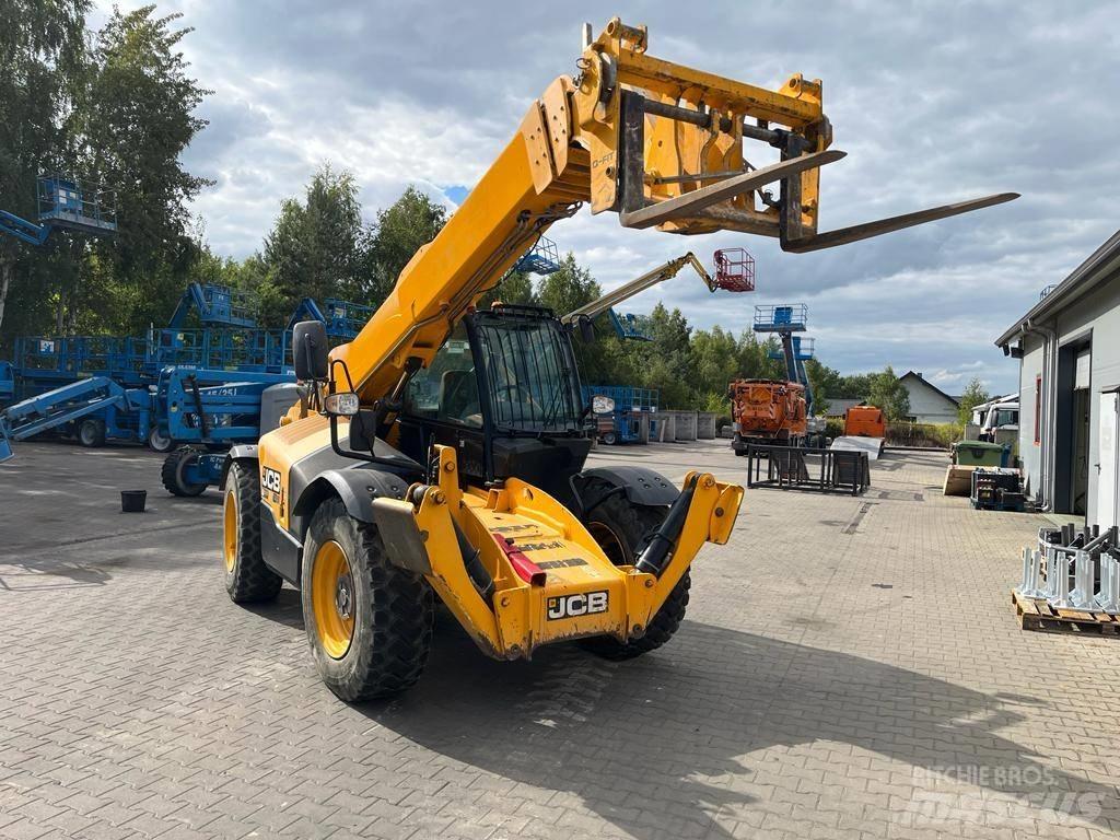 JCB 540-140 Teleskopiskie manipulatori