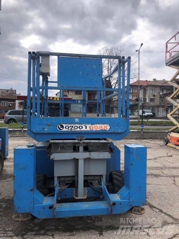 Genie 3268RT Šķerveida pacēlāji