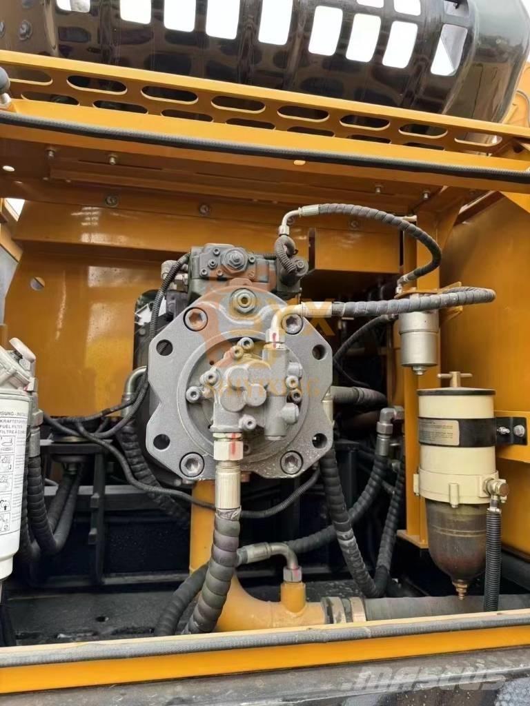 Sany SY 335H Kāpurķēžu ekskavatori