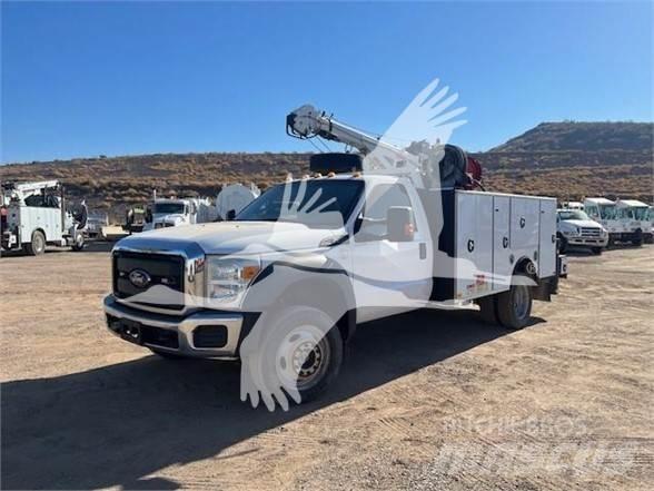 Ford F550 Būvniecība- Citi