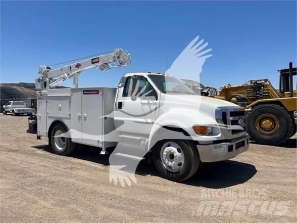 Ford F650 Būvniecība- Citi