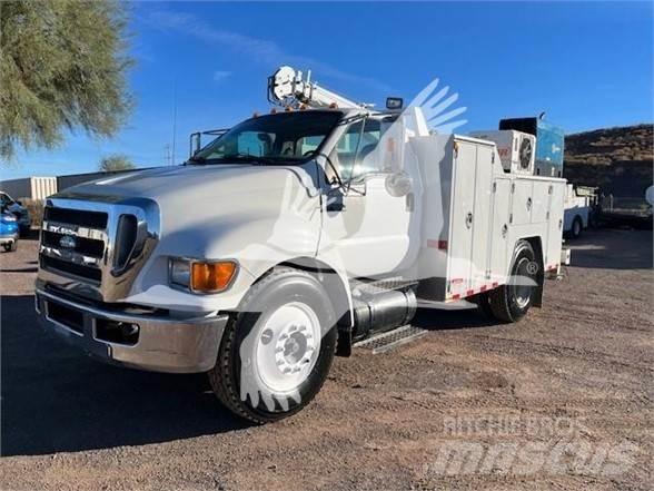 Ford F650 Būvniecība- Citi